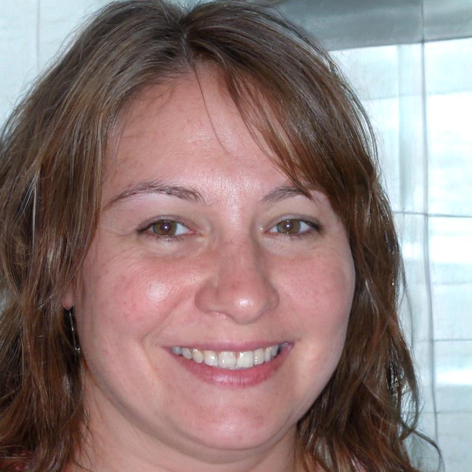 María Rodríguez - Directora de Mentoría entre Pares